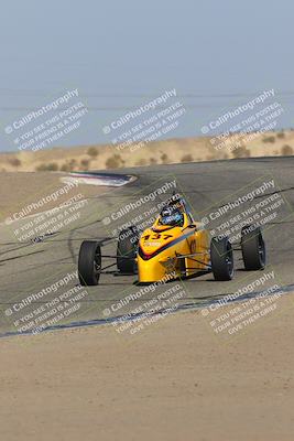 media/Oct-30-2022-CalClub SCCA (Sun) [[310aff4a96]]/Race Group 1/Race (Grapevine)/